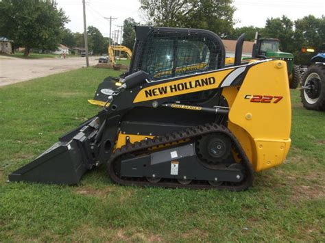 b227 skid steer weight|new holland c227 loader specs.